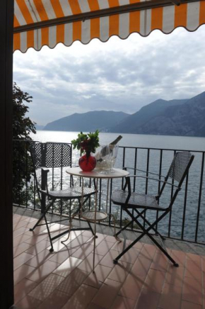 Nest on The Lake Marone